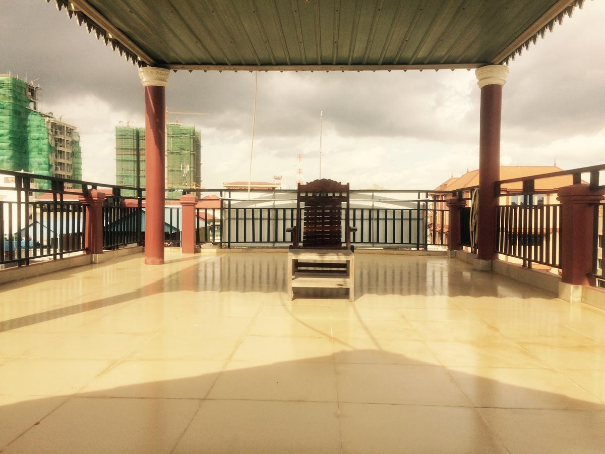 139 Guest House Phnom Penh Esterno foto