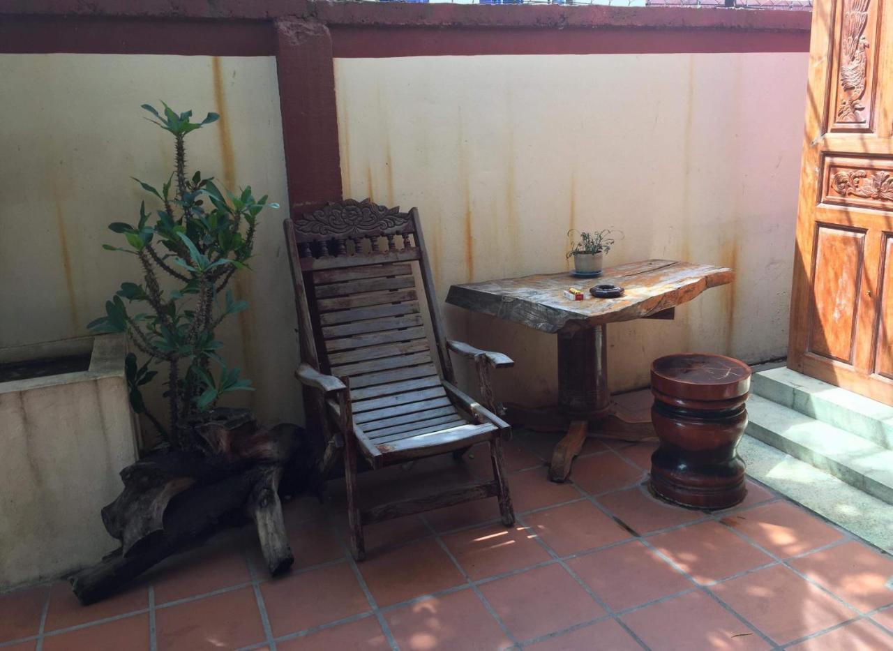 139 Guest House Phnom Penh Esterno foto